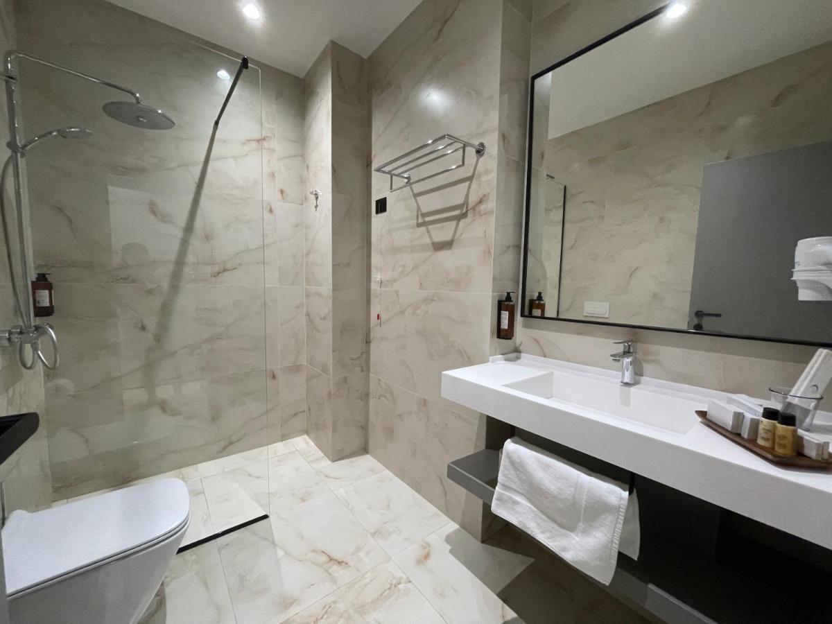 Stephen Seaside Hotel Dhermi Luaran gambar